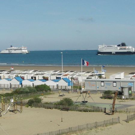 Studio Vue Sur Mer Apartment Calais Exterior photo